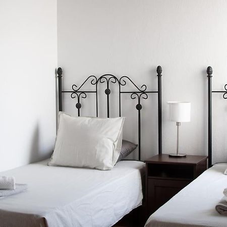 Casa Marlay Spacious, Heated Pool, Bbq & Fast Wi-Fi Only 15 Minutes Walk To Town Playa Blanca  Exterior foto