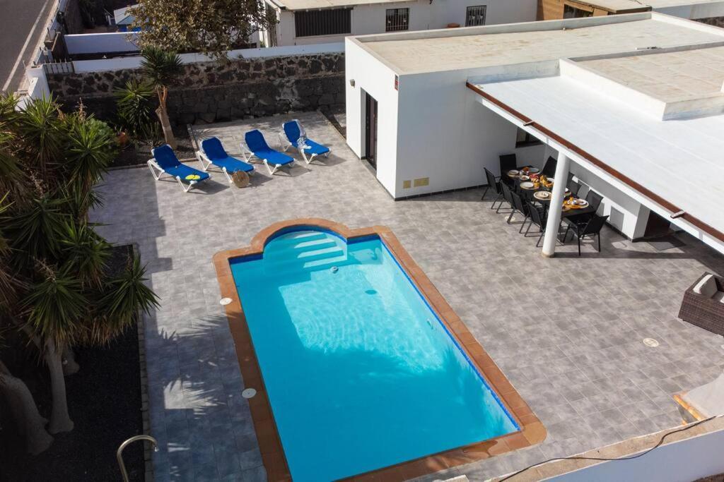 Casa Marlay Spacious, Heated Pool, Bbq & Fast Wi-Fi Only 15 Minutes Walk To Town Playa Blanca  Exterior foto