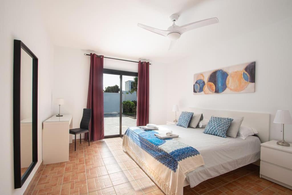 Casa Marlay Spacious, Heated Pool, Bbq & Fast Wi-Fi Only 15 Minutes Walk To Town Playa Blanca  Exterior foto